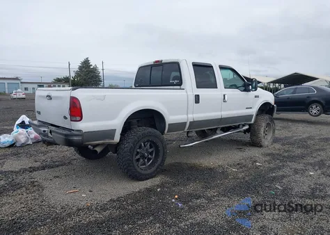 2002 Ford F-250 Lariat/Xl/Xlt z USA, uszkodzony, nr VIN 1FTNW21F32EB96699